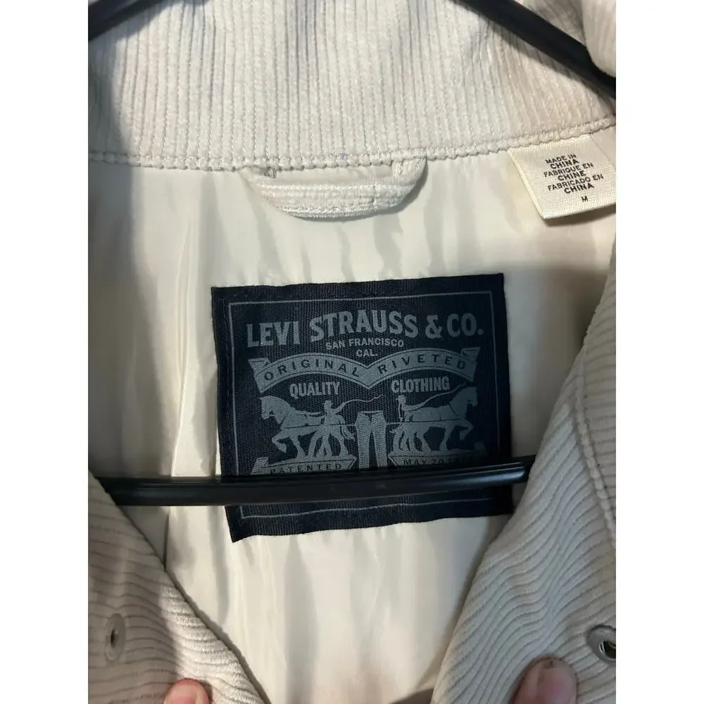 Levi’s two horse jacket size medium. Trucker jacket button down